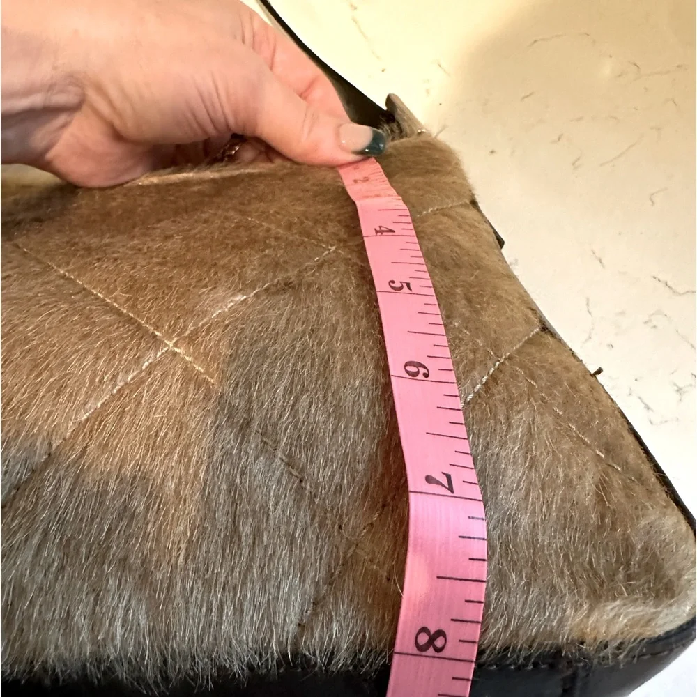 Saks Fifth Avenue Fur and leather Handbag - Picture 7 of 7